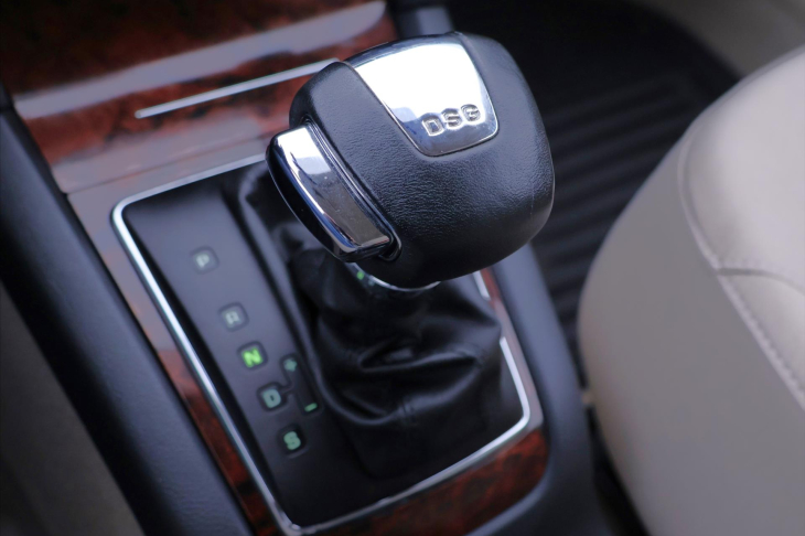 Škoda Octavia 1,4 TSI DSG Elegance Serv. kn