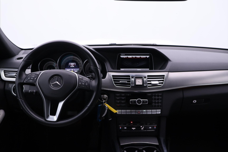 Mercedes-Benz Třídy E 3,0 350 BlueTEC 185kW Avantgarde