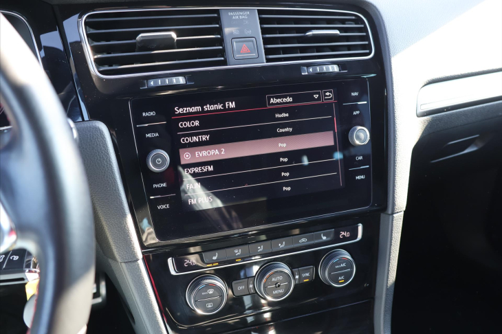 Volkswagen Golf 2,0 GTI 180kW DSG Performance