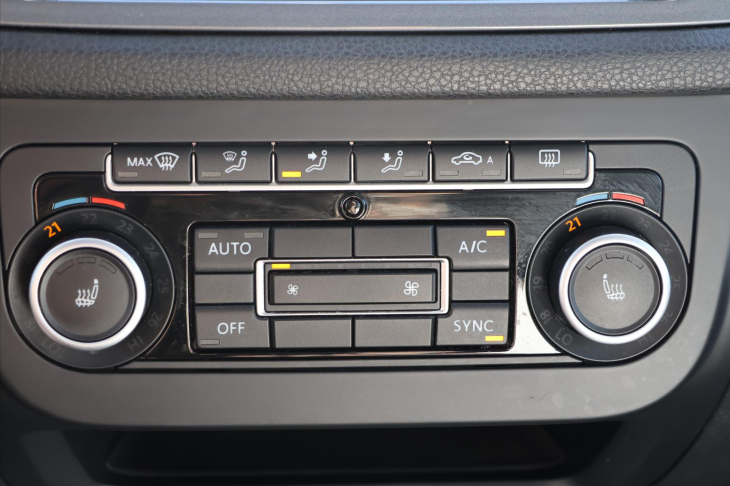 Volkswagen Tiguan 2,0 TSI DSG 4x4 Sport&Style