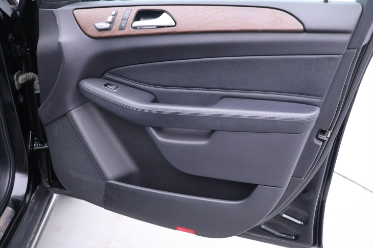 Mercedes-Benz GLE 3,0 350d 190kW 4MATIC CZ