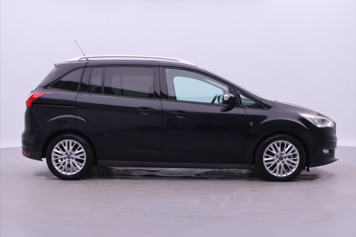 Ford Grand C-MAX 2,0 TDCI 110kW 7-Míst 1.Maj