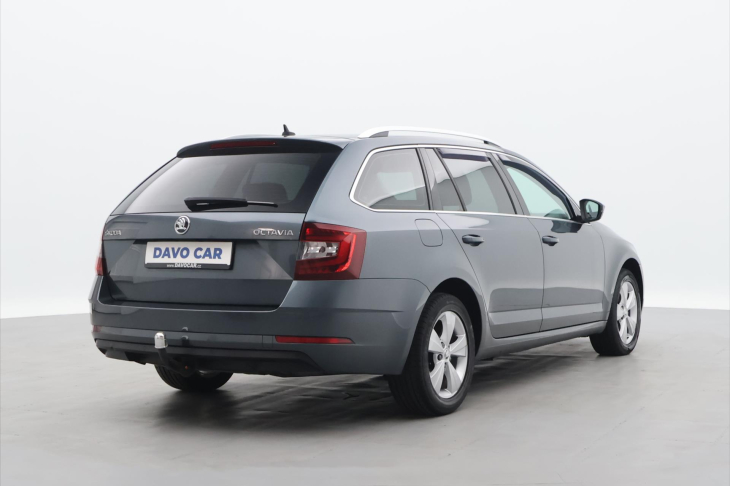 Škoda Octavia 1,6 TDi 85 kW Style Tažné Klima
