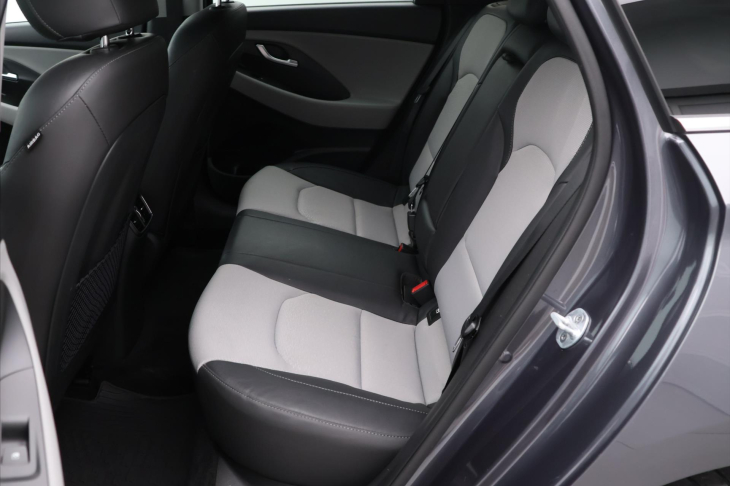 Hyundai i30 1,4 T-GDI 103kW Style CZ Tažné