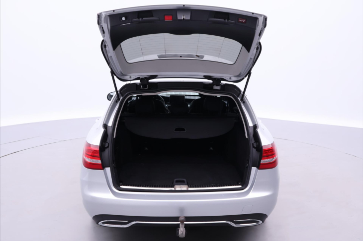 Mercedes-Benz Třídy C 1,6 85kW Kůže LED 180d