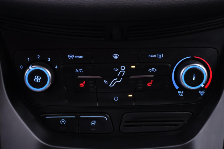 Ford Grand C-MAX 2,0 TDCI 110kW 7-Míst 1.Maj