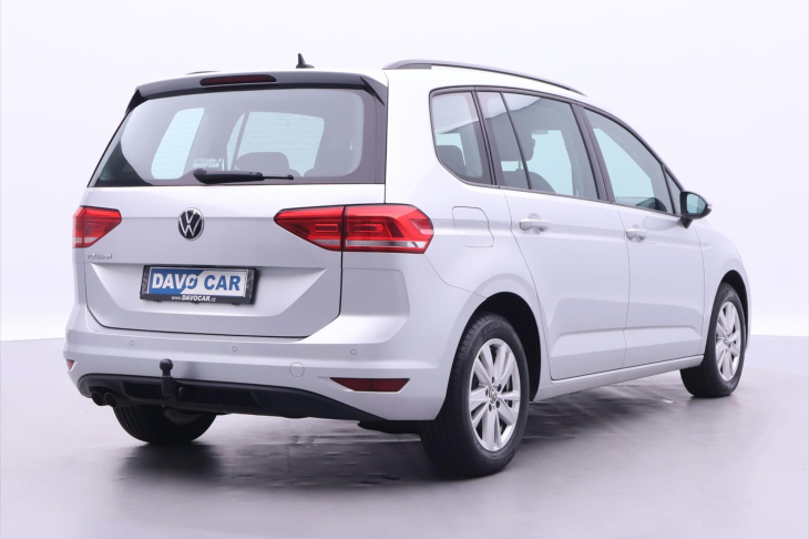 Volkswagen Touran 2,0 TDI 110kW DSG 1.Maj DPH