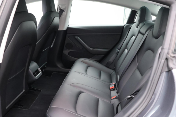 Tesla Model 3 Long Range 75kWh AWD sOH 93,2%