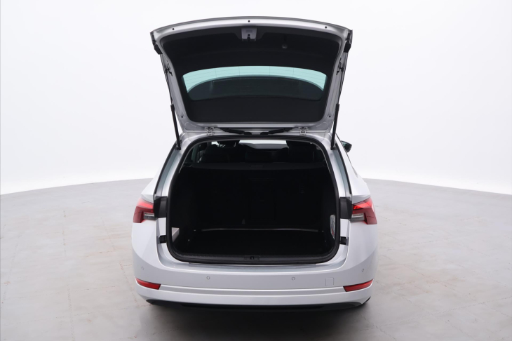 Škoda Octavia 2,0 TDI 85kW Ambition CZ DPH