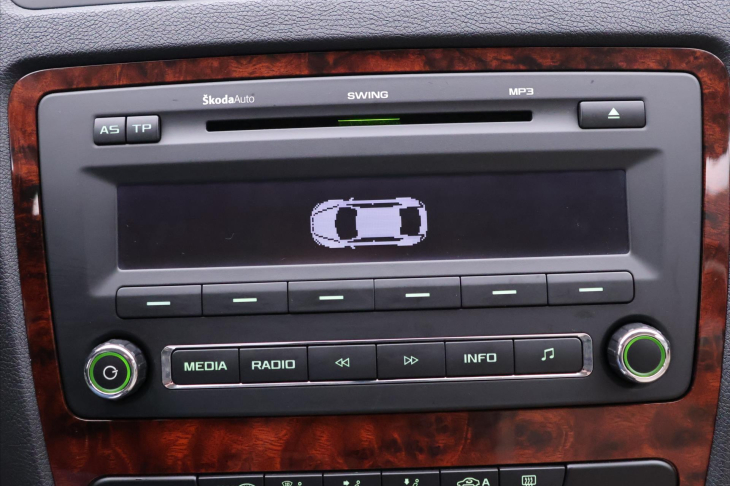 Škoda Octavia 1,4 TSI DSG Elegance Serv. kn