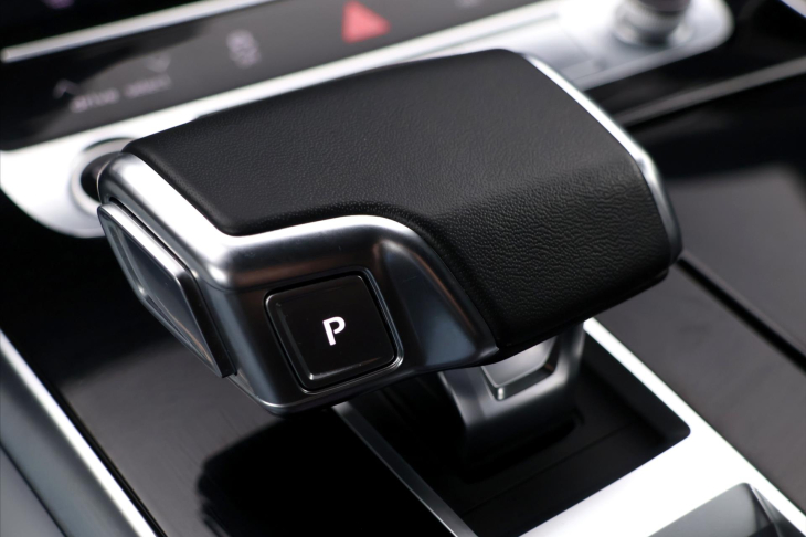 Audi Q7 3,0