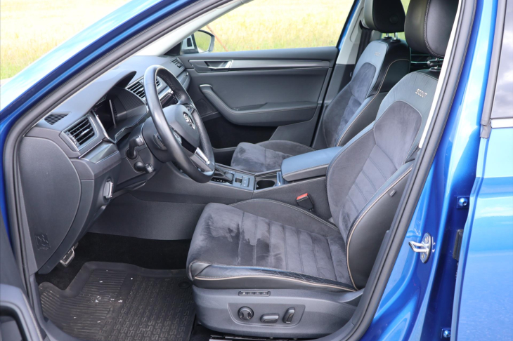 Škoda Superb 2,0 TDI DSG 4x4 CZ Scout DPH