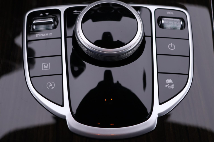 Mercedes-Benz GLC 3,0 GLC 350 d 4MATIC DPH