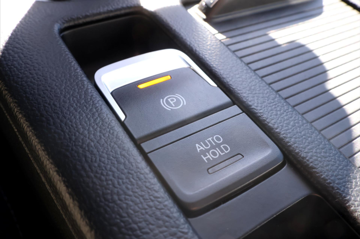 Volkswagen Passat 2.0 TDI 110kW Comfortline