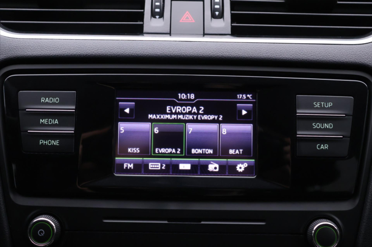 Škoda Octavia 1,6 TDI DSG CZ Style Kessy