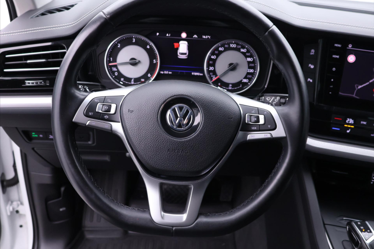 Volkswagen Touareg 3,0 TDI V6 170kW DSG 4M CZ DPH