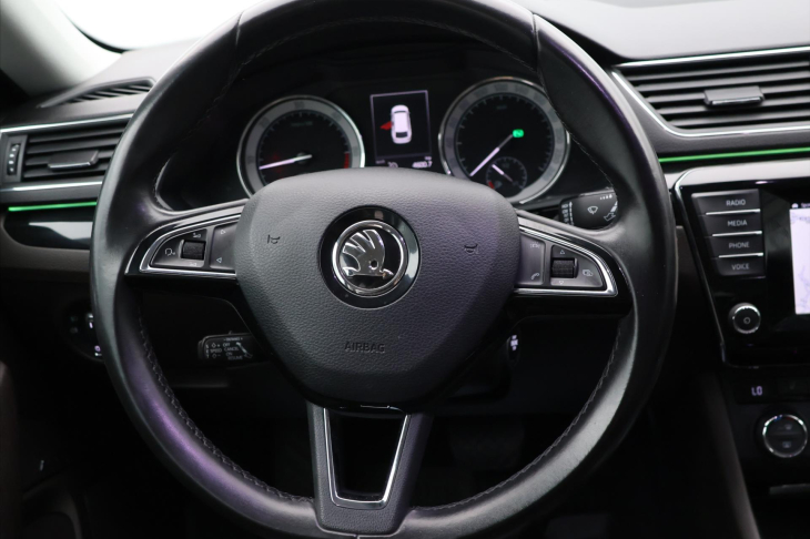 Škoda Superb 2,0 TDI 110kW DSG CZ L&K