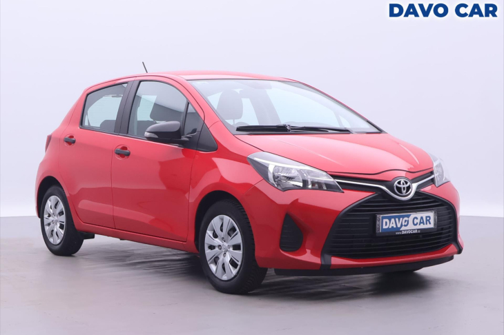 Toyota Yaris 1,0 VVT-i 51kW Entry Serv. kniha