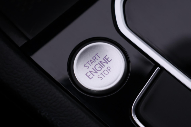 Volkswagen Passat 2,0 TDI 110kW DSG LED ACC Pano