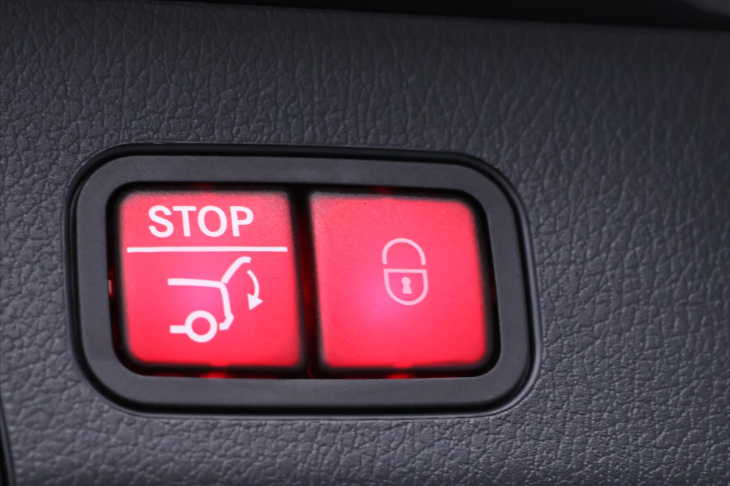 Mercedes-Benz GLB 2,0 200d 4Matic AMG Premium