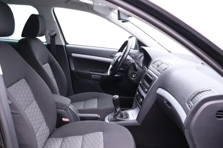 Škoda Octavia 1,4 TSI 90kW Ambiente