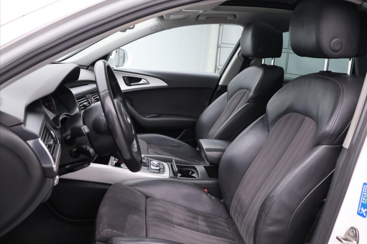 Audi A6 Avant 3,0 TDI 150KW KLIMA PANORAMA