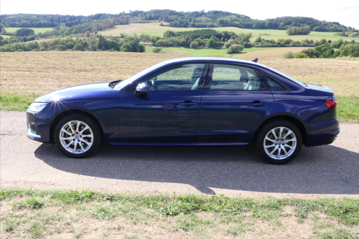 Audi A4 2,0 35 TDI CZ Advanced DPH