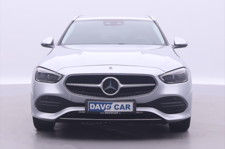 Mercedes-Benz Třídy C 1,5 200 150KW LED Navi