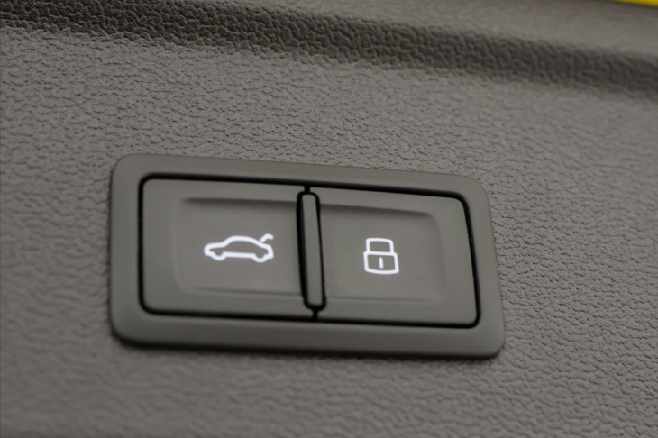 Audi S3 2,0 TSI 228 kW quattro Automat