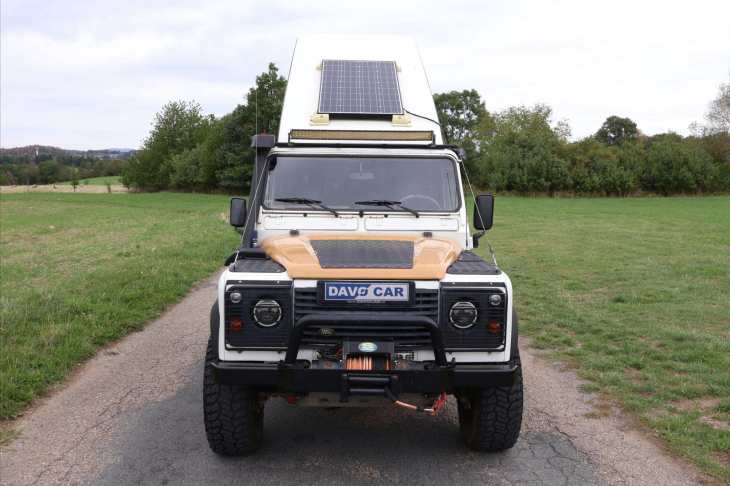 Land Rover Defender 2,5 110 Hard Top