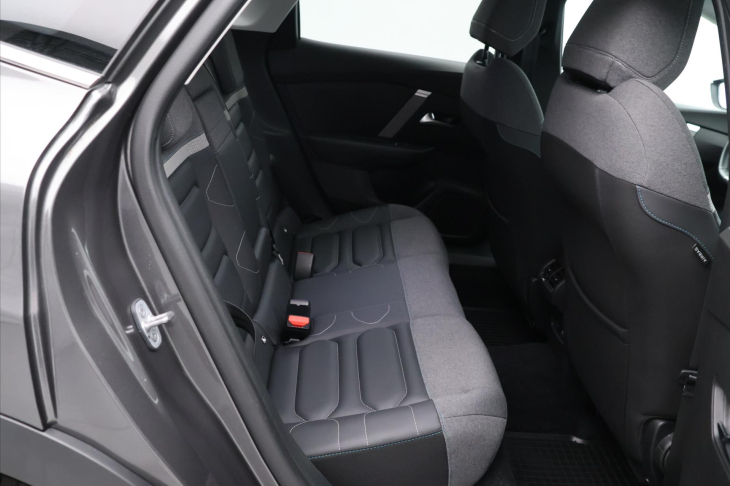 Citroën C4 X 1,2 PT 96kW CZ 1 Maj. Shine