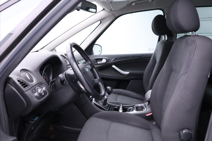 Ford Galaxy 1,6 TDCI 85kW Aut.klima 7-Míst