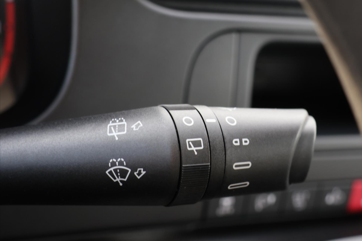 Fiat Panda 1,0 i Hybrid Cross Klima DPH