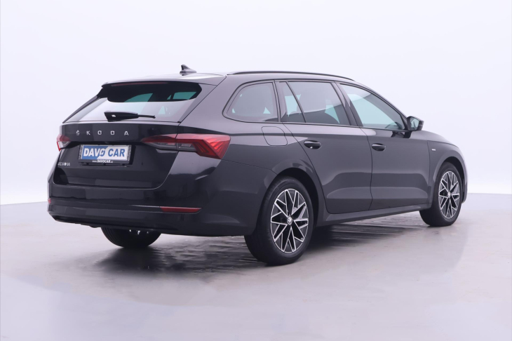 Škoda Octavia 2,0 TDI Clever Matrix 1.Maj DPH