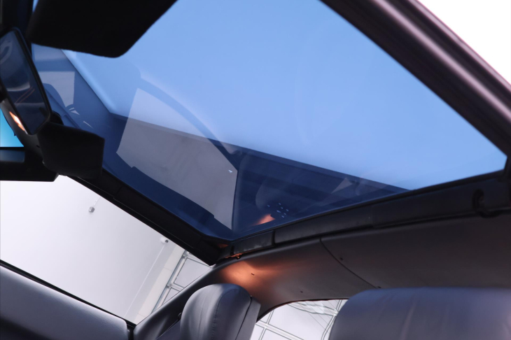 Chevrolet Corvette 5,7 TPI V8 208 kW DPH