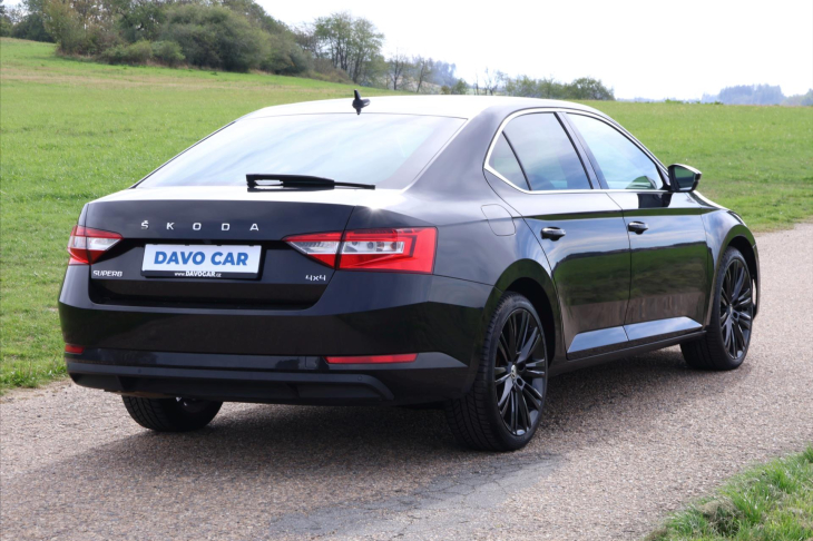 Škoda Superb 2,0 TDI 147kW DSG Style 4x4 CZ