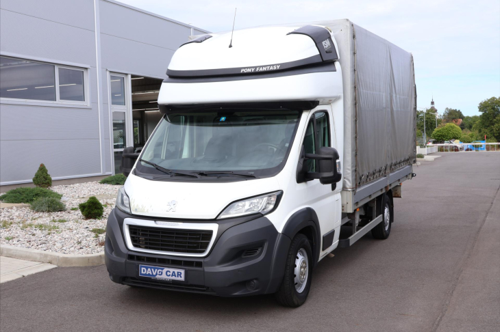Peugeot Boxer 2,0 BlueHDI 120kW Spaní CZ DPH