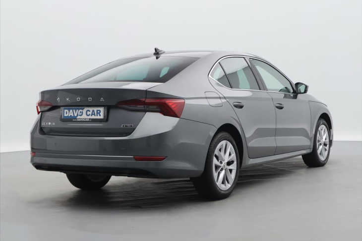 Škoda Octavia 1,5 TSI DSG Style Matrix DPH