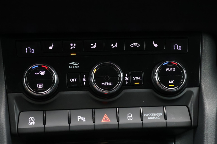 Škoda Karoq 1,5 TSI 110kW DSG Style Matrix