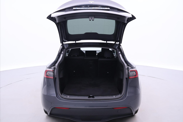 Tesla Model Y Long Range AWD 75kWh DPH