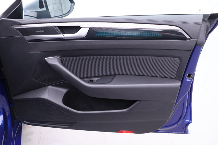 Volkswagen Arteon Shooting Brake 2,0 TSI R 235kW DSG 4M LED DPH