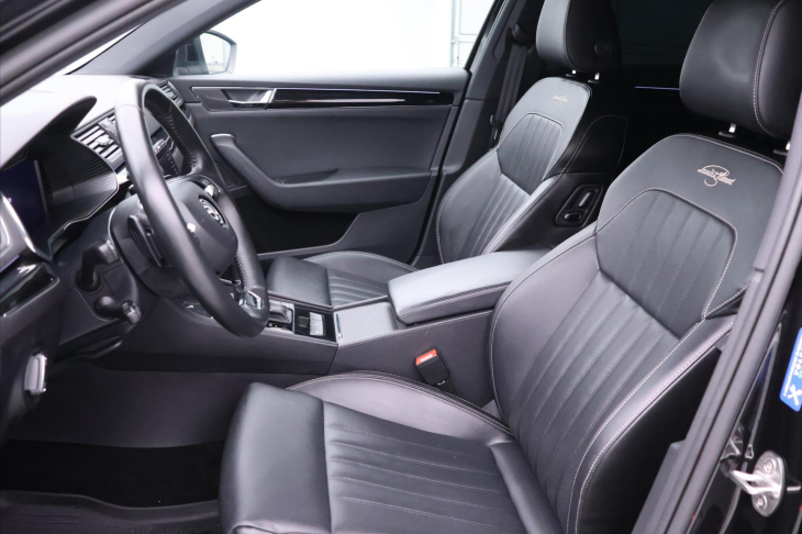 Škoda Superb 2,0 TDI 110kW DSG L&K DPH CZ