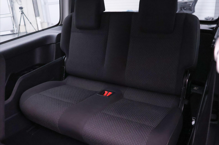 Volkswagen Caddy 1,4 TSI 92kW DSG Maxi 7-Míst