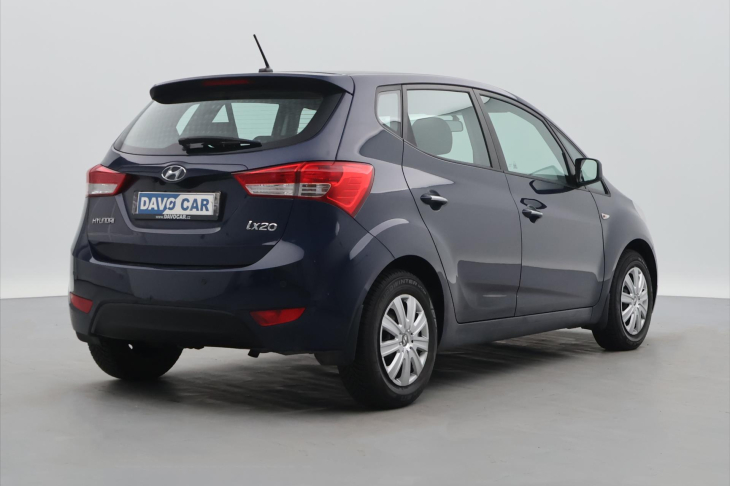 Hyundai ix20 1,6 CVVT 91kW CZ Trikolor Navi