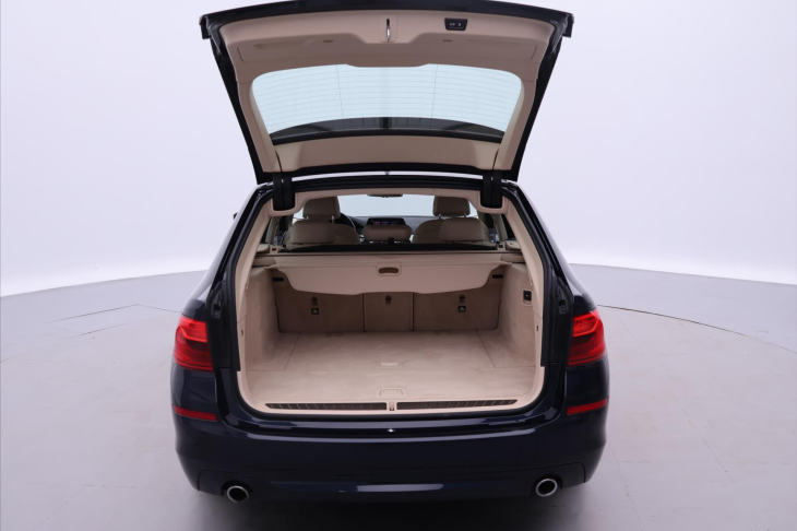 BMW Řada 5 2,0 520d Luxury Line CZ DPH