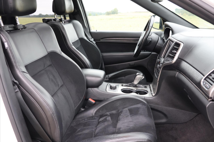 Jeep Grand Cherokee 3,0 CRDI 184kW CZ Edition S