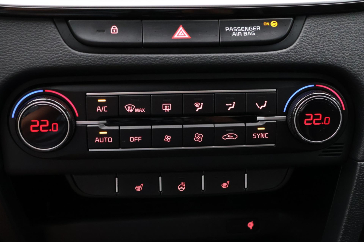 Kia XCeed 1,5 T-GDI 117kW Exclusive DPH