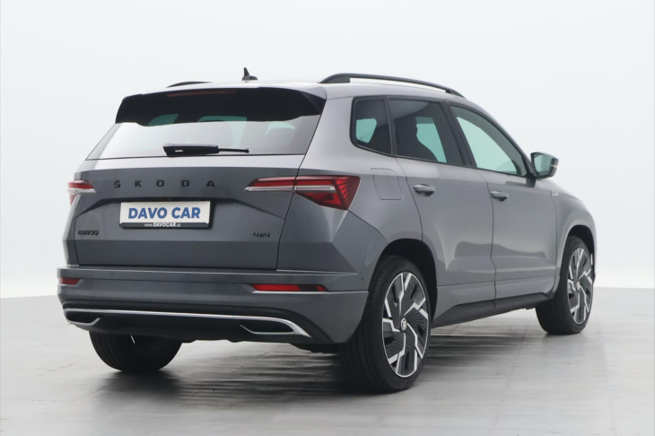 Škoda Karoq 2,0 TDI 110kW DSG Sportline DPH