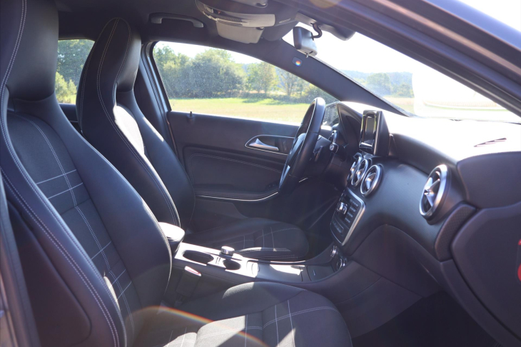 Mercedes-Benz Třídy A 2,1 200CDI 100kW Aut. Kůže