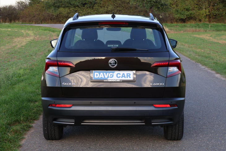 Škoda Karoq 1,5 TSI DSG Ambition LED CZ